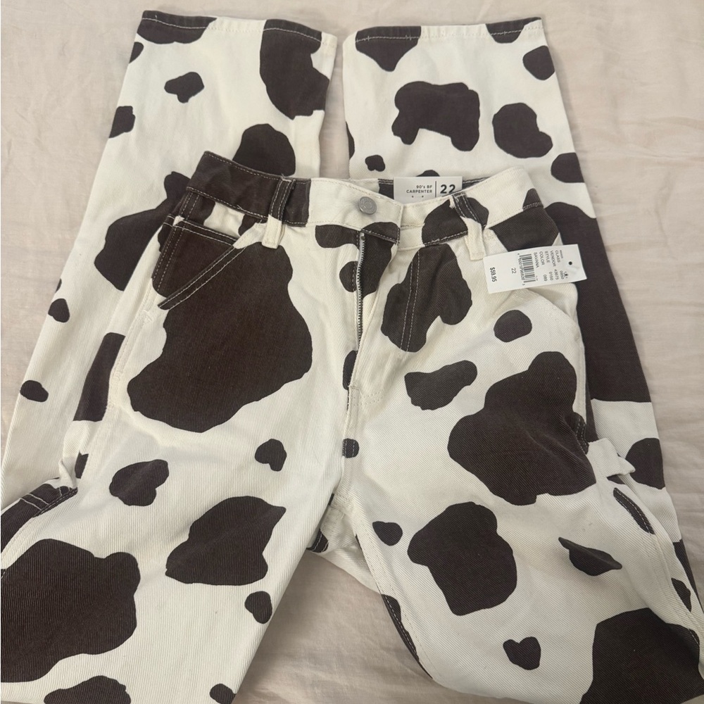 NWT- Pacsun 90’s Boyfriend Carpenter Pant in Cow Print, Size 22